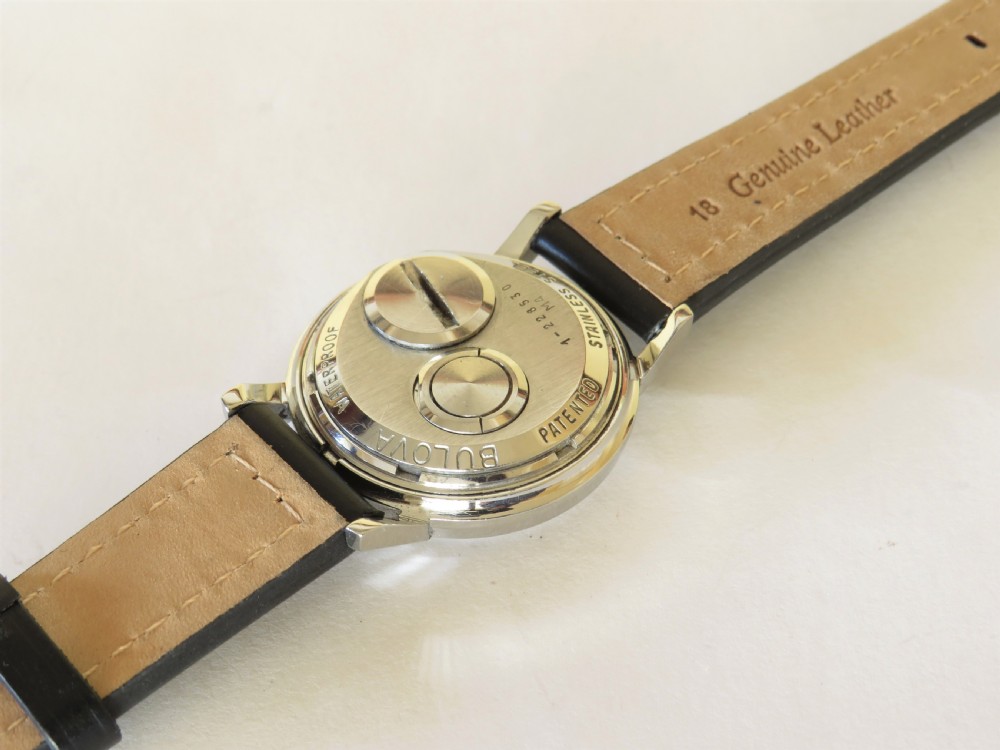 Gents Bulova Accutron tuning fork watch, 1964 View III