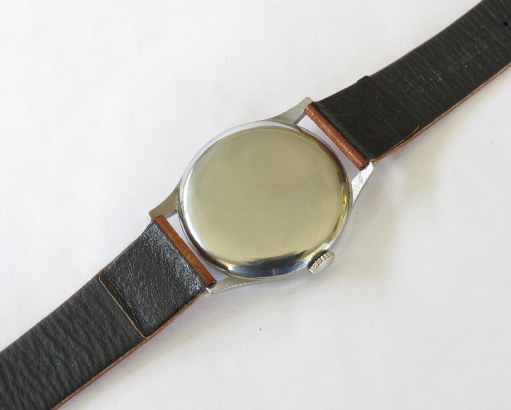Gents 1940s Ulysse Nardin wrist watch View IV