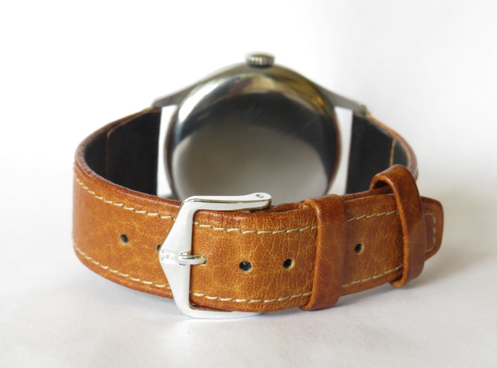 Gents 1940s Ulysse Nardin wrist watch View V