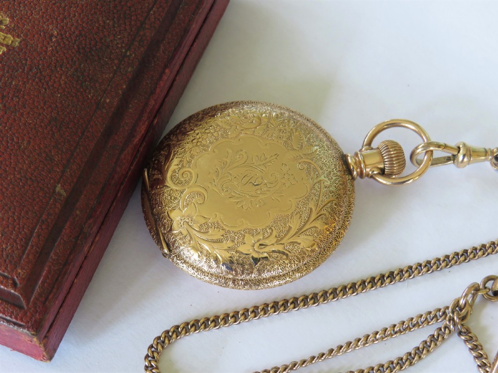 Small antique Waltham full hunter pocket watch and chain View VI