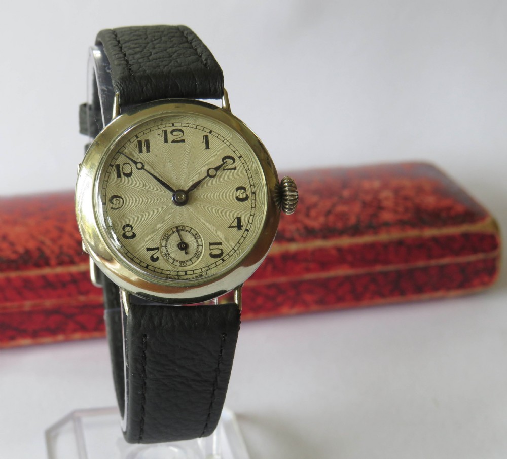 Mid-size 1930s Bernex wrist watch View II