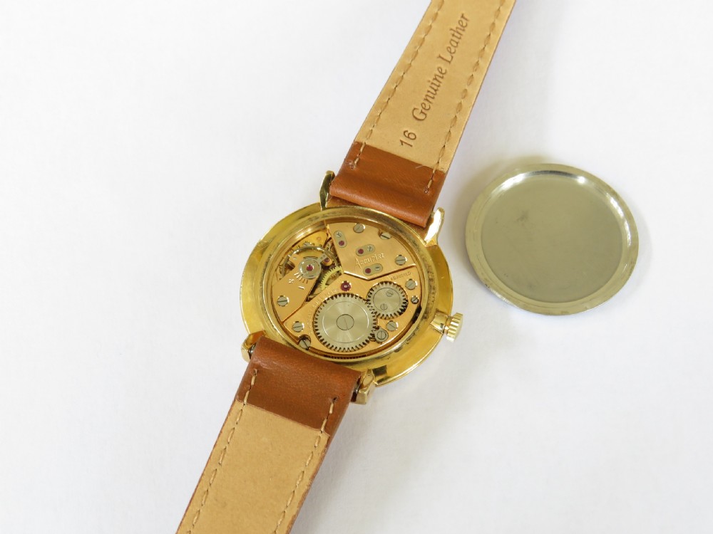 Gents 1960s Accurist wrist watch View III