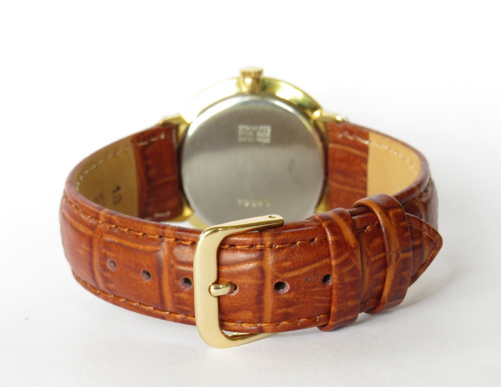 Gents 1960s Avia 10060 wristwatch, super condition View V