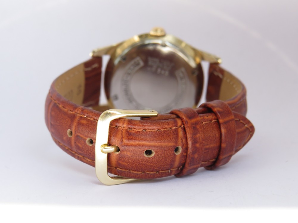Gents 1950s Accurist wristwatch View IV