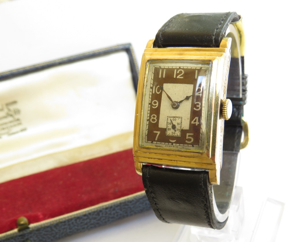 Gents 1930s Art Deco wrist watch View II
