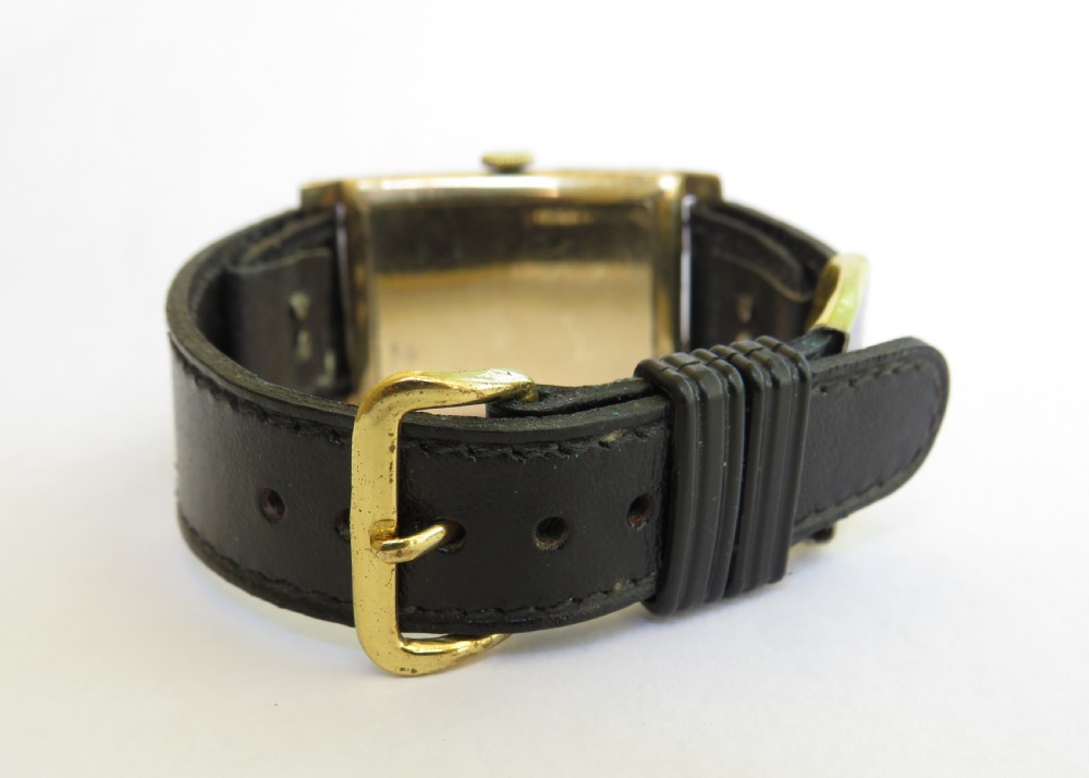 Gents 1930s Art Deco wrist watch View VI