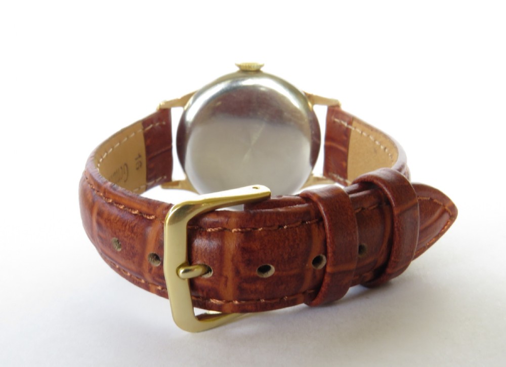 Gents 1950s Smiths De Luxe wrist watch View V