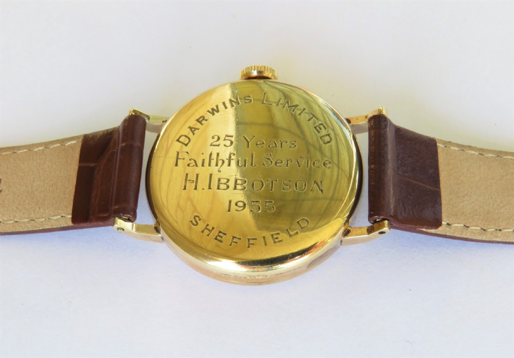 Gents 1950s 9ct gold Smiths De Luxe wristwatch View IV
