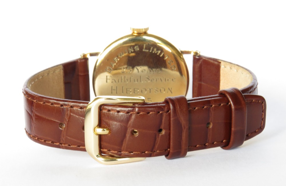 Gents 1950s 9ct gold Smiths De Luxe wristwatch View V