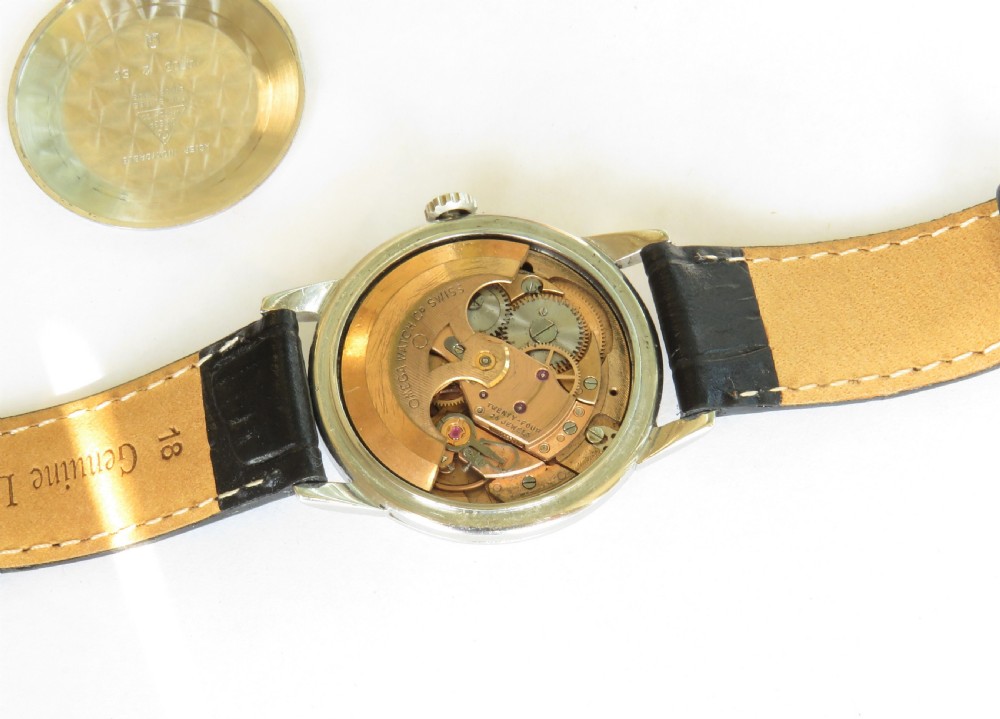 Gents Omega automatic wrist watch, 1968 View III