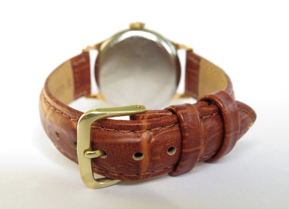Gents 1950s Smiths De Luxe wrist watch View V