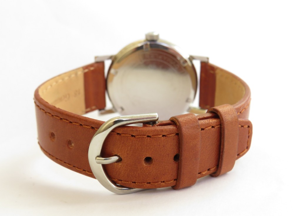 Gents 1950s Cyma Navystar wristwatch View IV