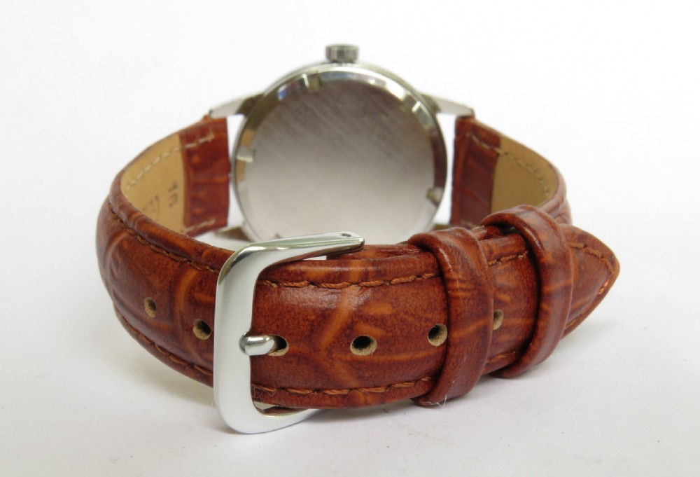 Gents Zenith wrist watch, 1967 View V