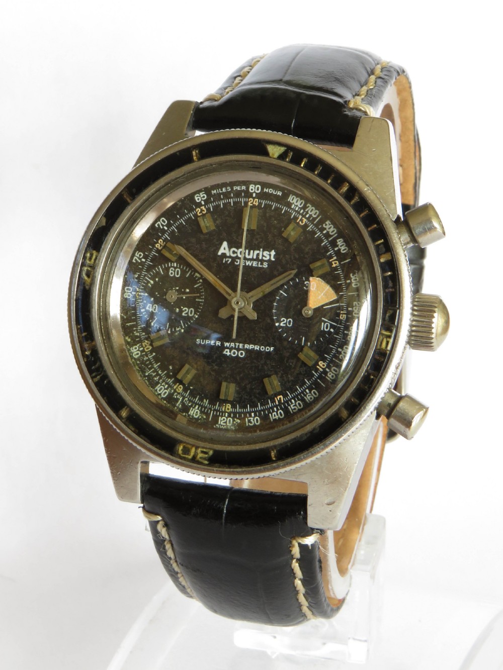 Gents Accurist 400 diver’s style chronograph