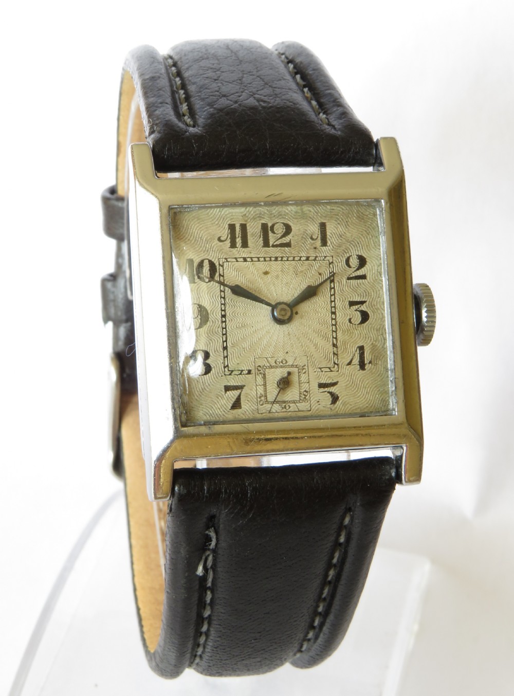 Gents 1940s Art Deco wrist watch View II