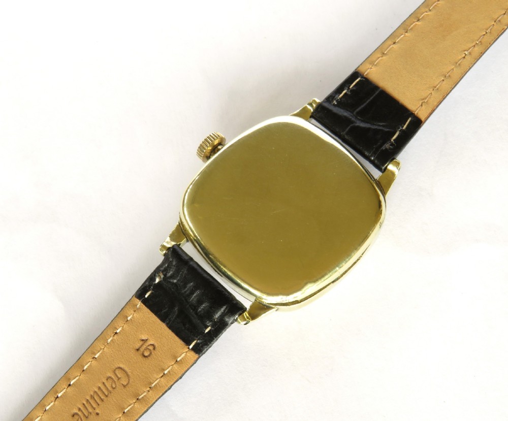 Gents Waltham Riverside Maximus wrist watch View IV