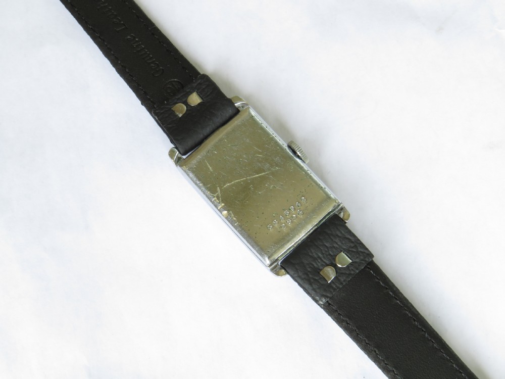 Gents 1930s Art Deco Dimra wrist watch View IV