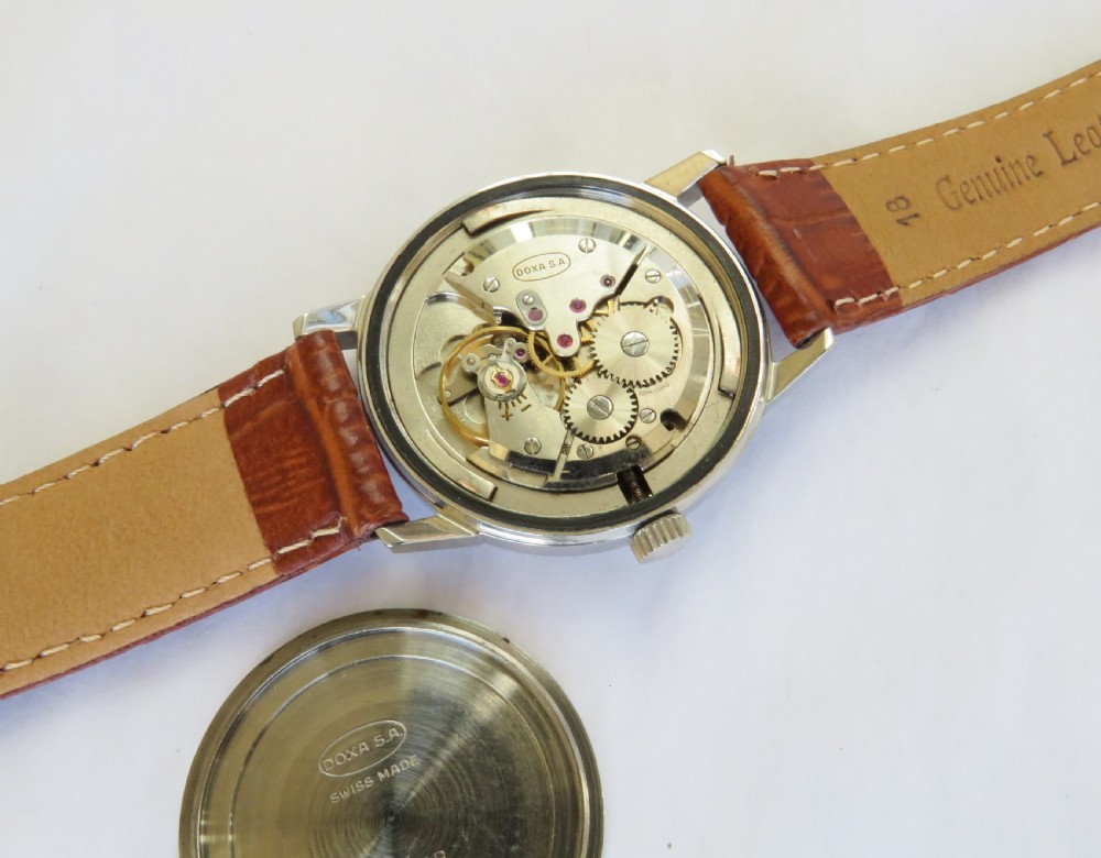 Gents 1960s Doxa wrist watch View III