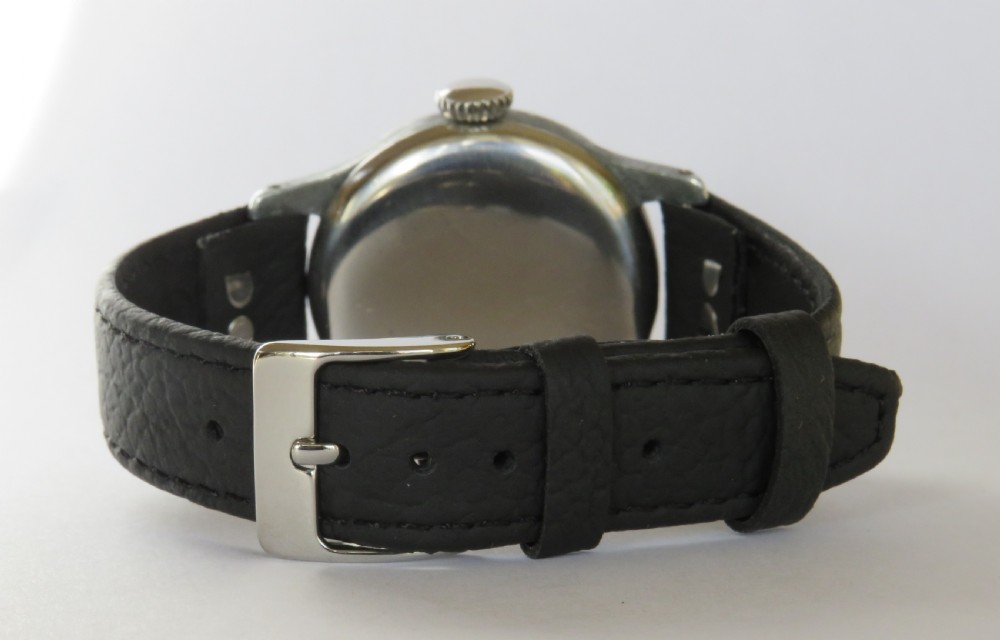 Gents 1943 Longines wrist watch View IV