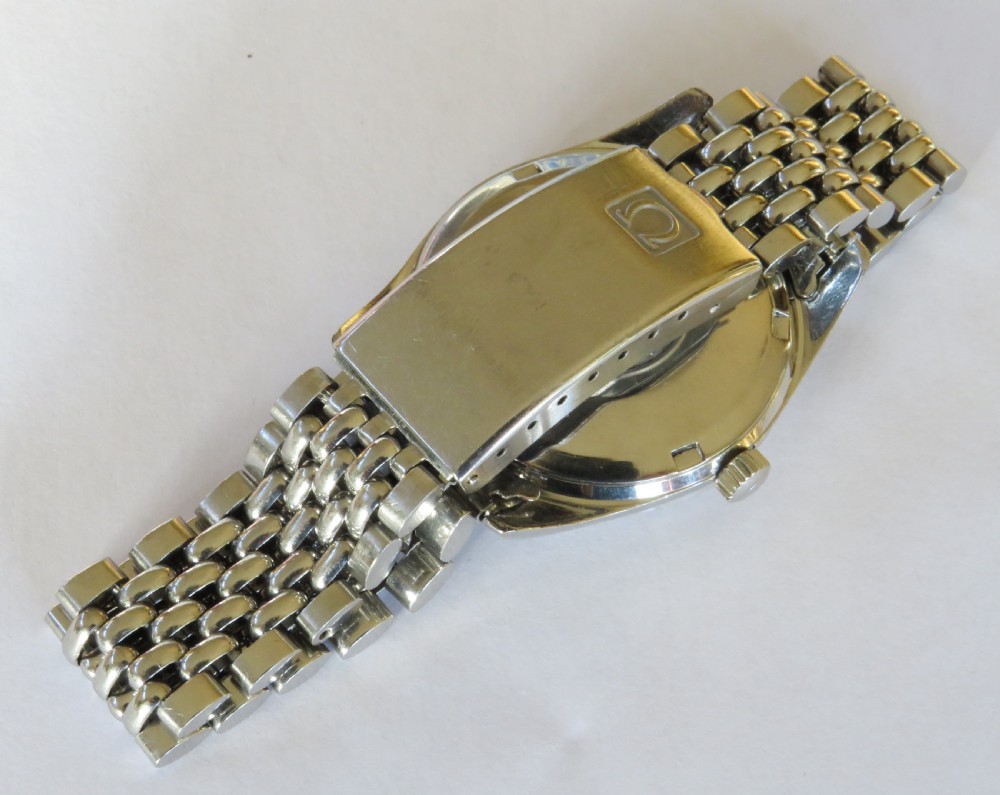 Gents Omega Seamaster automatic wrist watch, 1962 View III