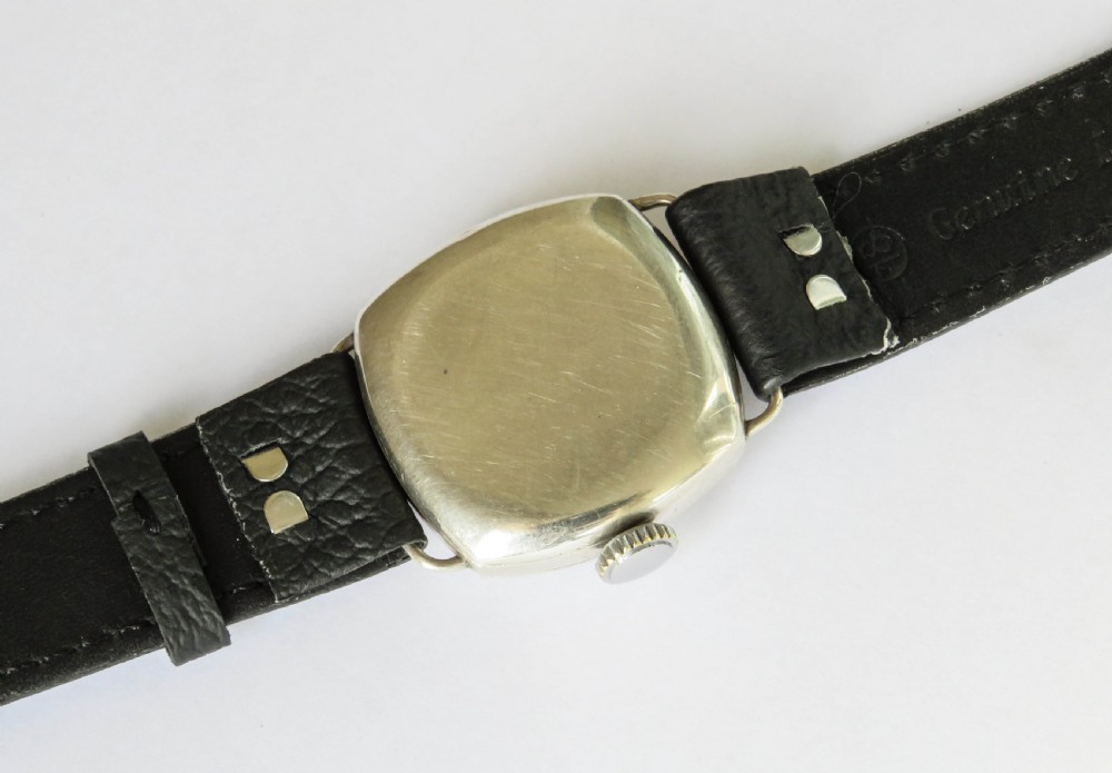Mid-size silver wrist watch, 1928 View IV