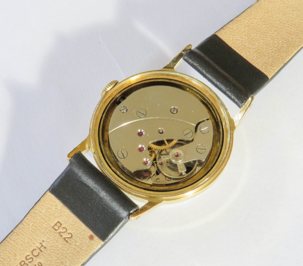 Gents 1950s Berg Parat wrist watch View III