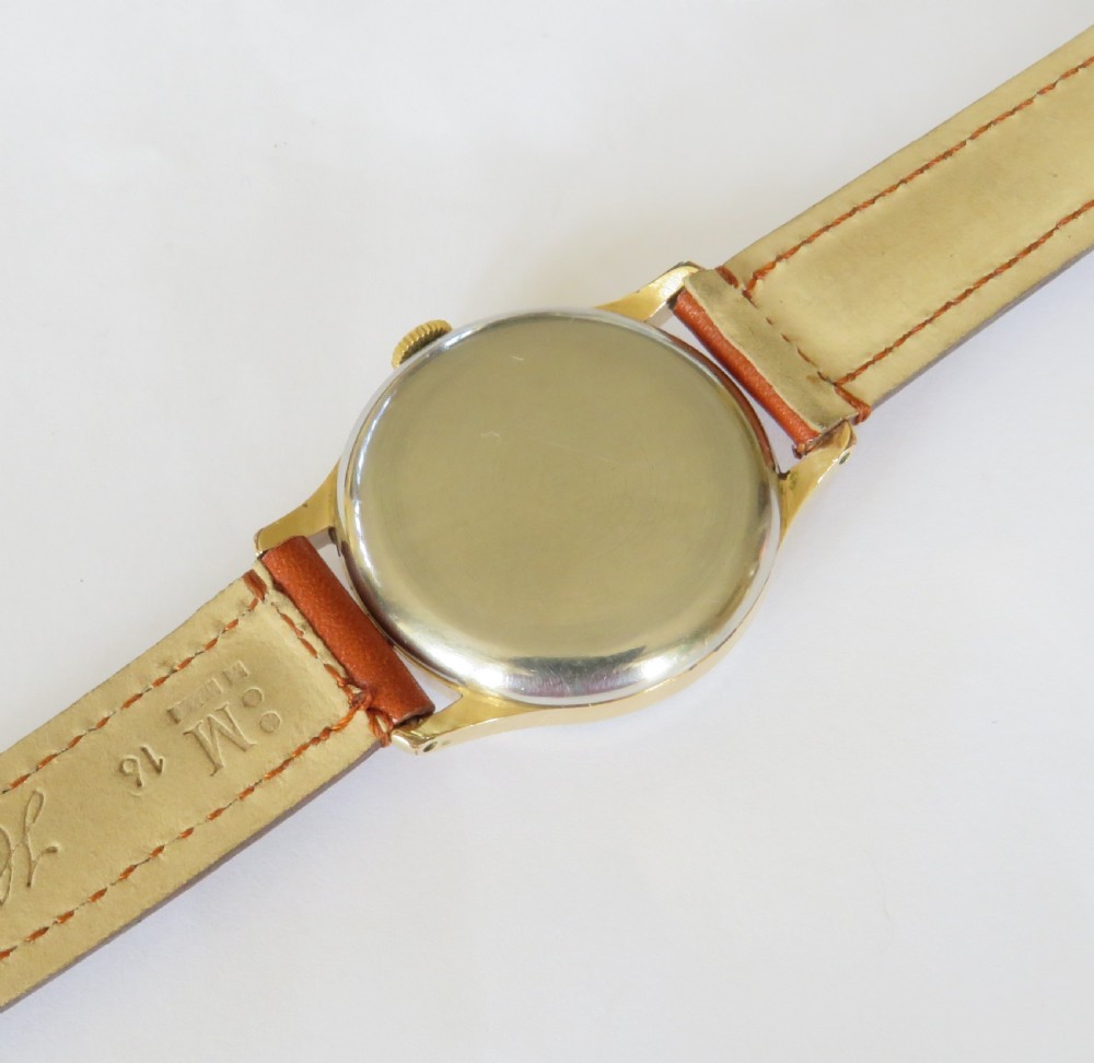 Gents 1950s Smiths De Luxe wrist watch View IV