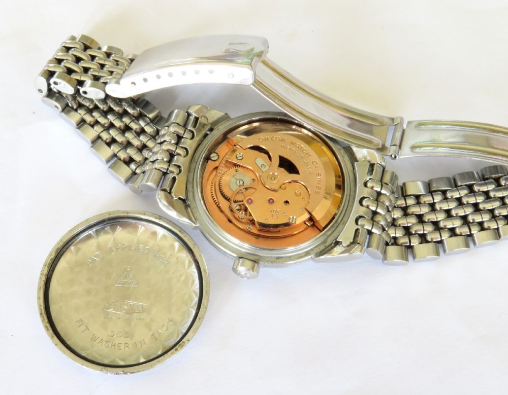 Gents Omega Seamaster wrist watch, 1956. View III