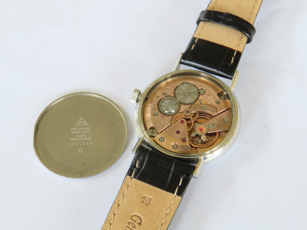 Gents Omega wrist watch, 1966 View III