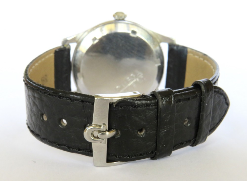 Gents Omega Suveran wrist watch, 1944 View V