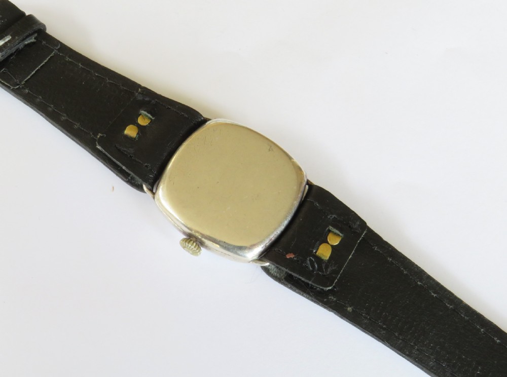 Gents silver wrist watch, 1926 View V