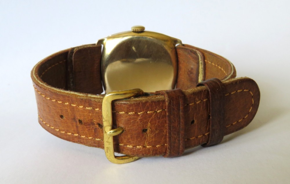 Gents 9ct gold Visible wrist watch, 1944 View V
