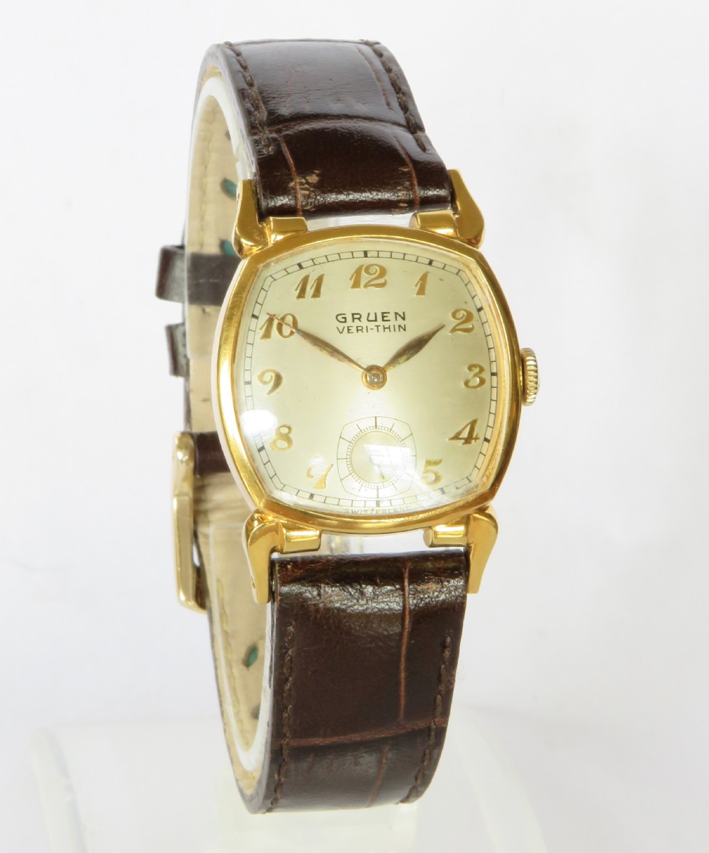 1950s mid-size Gruen Veri-Thin wrist watch View II