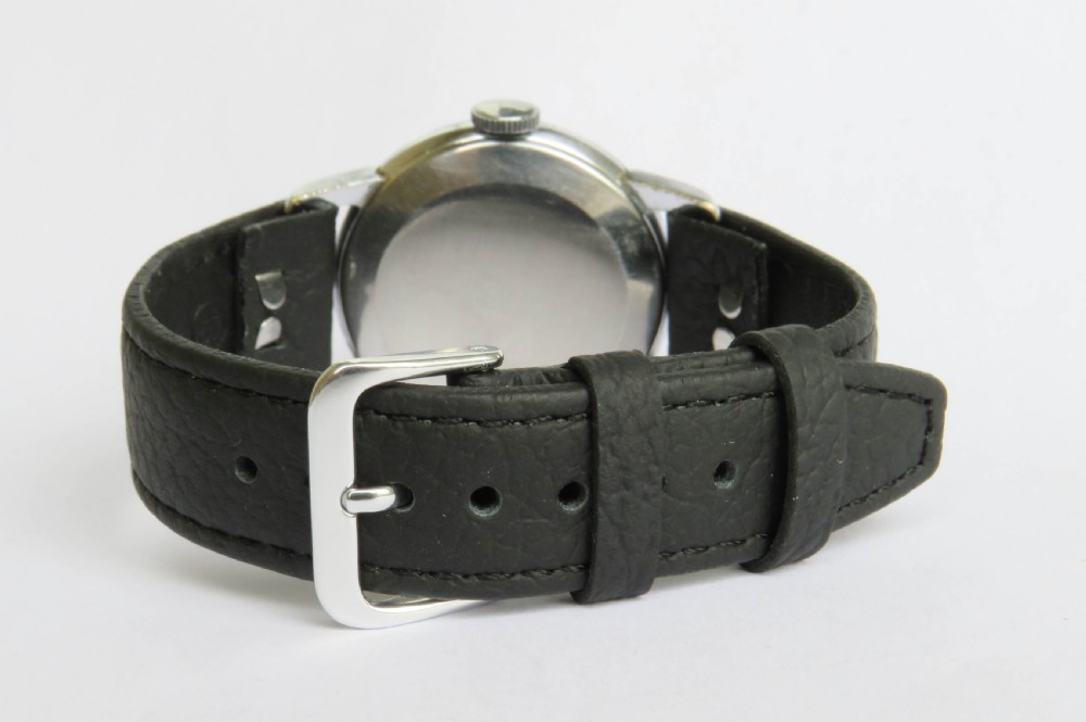 Gents 1940s Marvin wrist watch View V