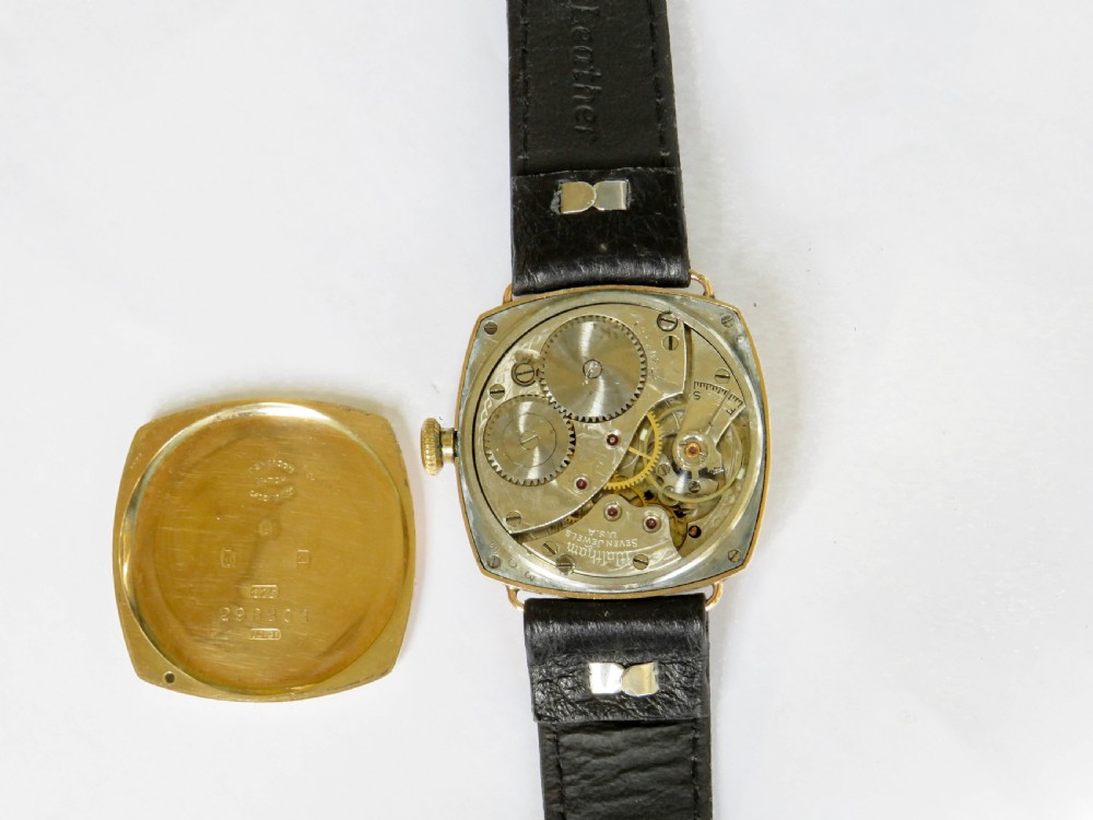 Gents 1920s 9ct gold Waltham wrist watch View III