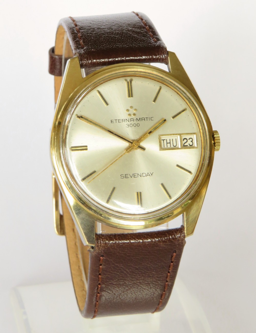 Gents Eterna Matic 3000 Seven Day wrist watch, 1967 View II