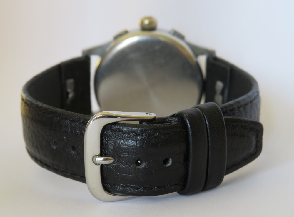 1940s Gents Landeron chronograph watch View V