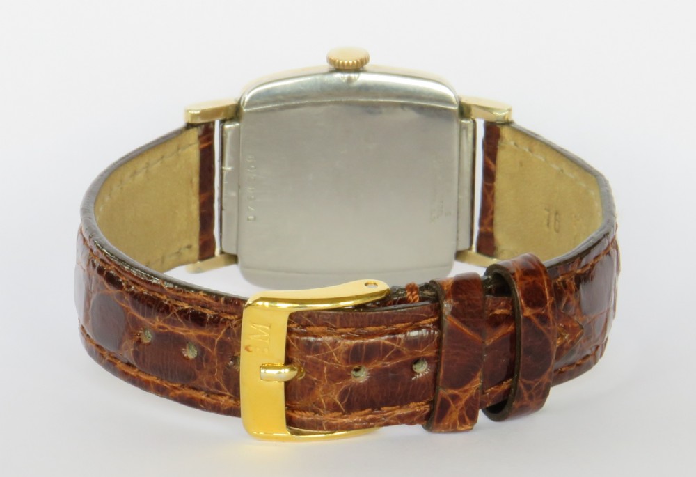 Mid-size 1959 Bulova Senator wrist watch View IV