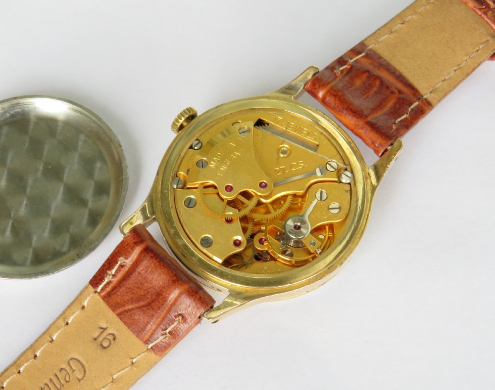Gents 1950s Smiths De Luxe wrist watch View III
