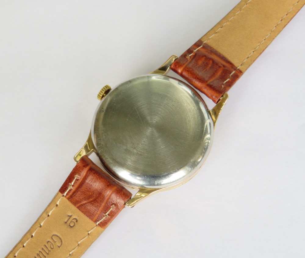 Gents 1950s Smiths De Luxe wrist watch View IV