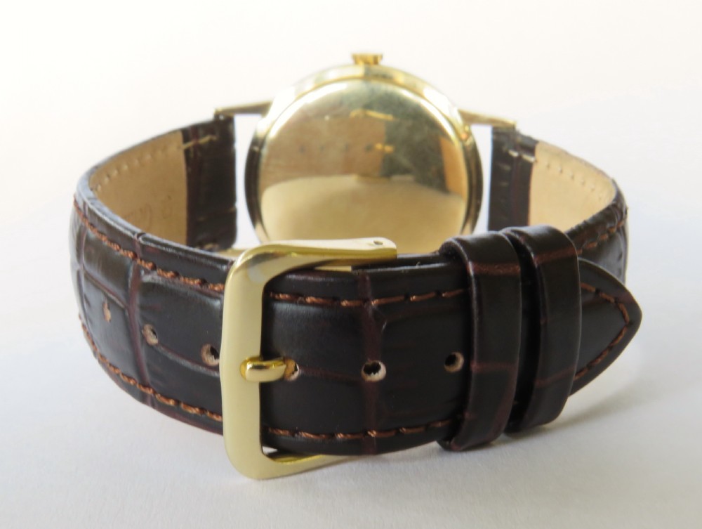 Gents 9ct gold Lanco wrist watch, 1967 View IV