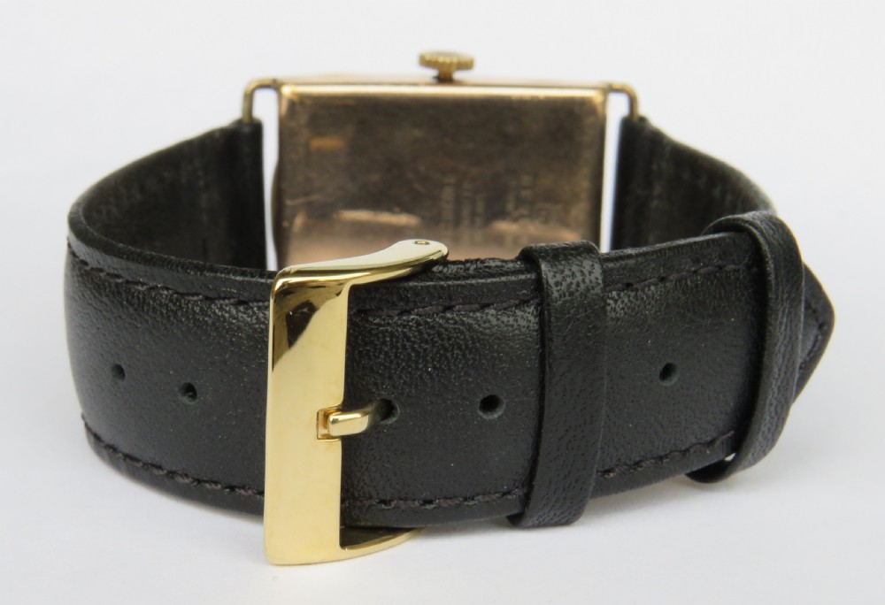 Gents 1930s Art Deco wrist watch View V