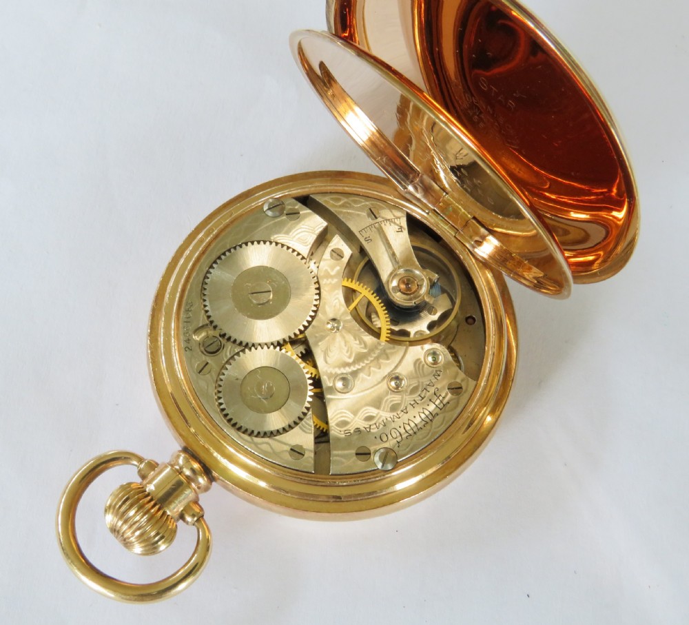 Antique Waltham full hunter pocket watch, 1924 View III