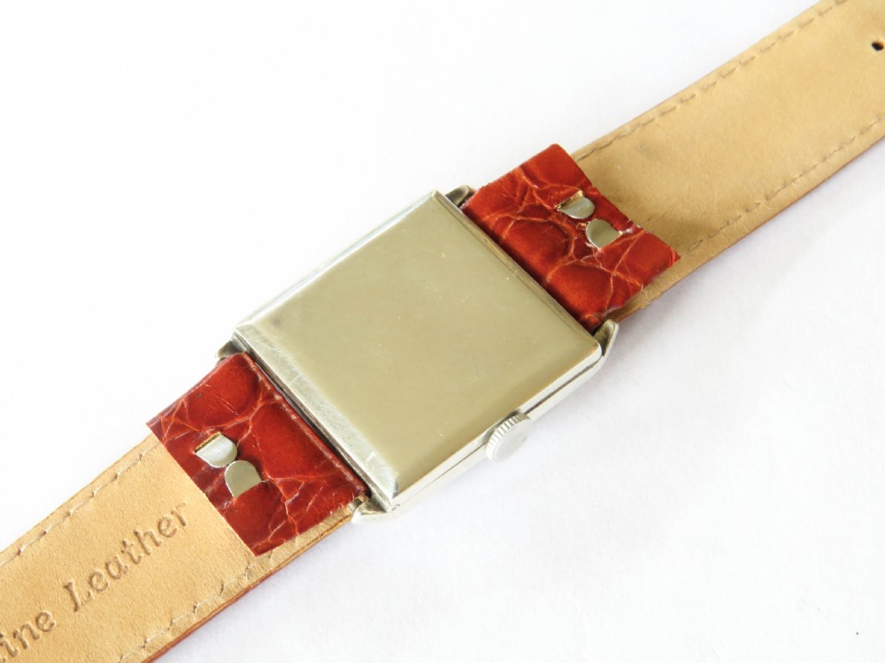 Gents 1926 silver wrist watch View IV