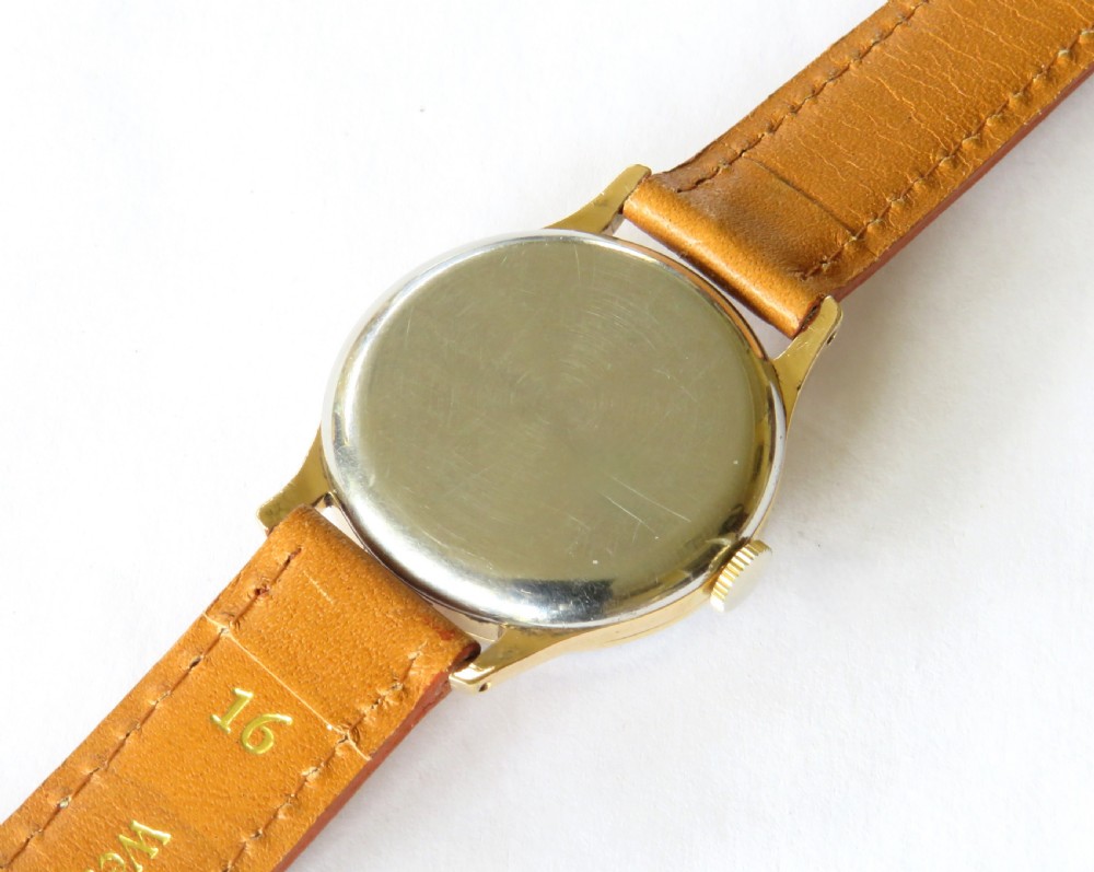 Gents 1950s Smiths De Luxe wrist watch View IV