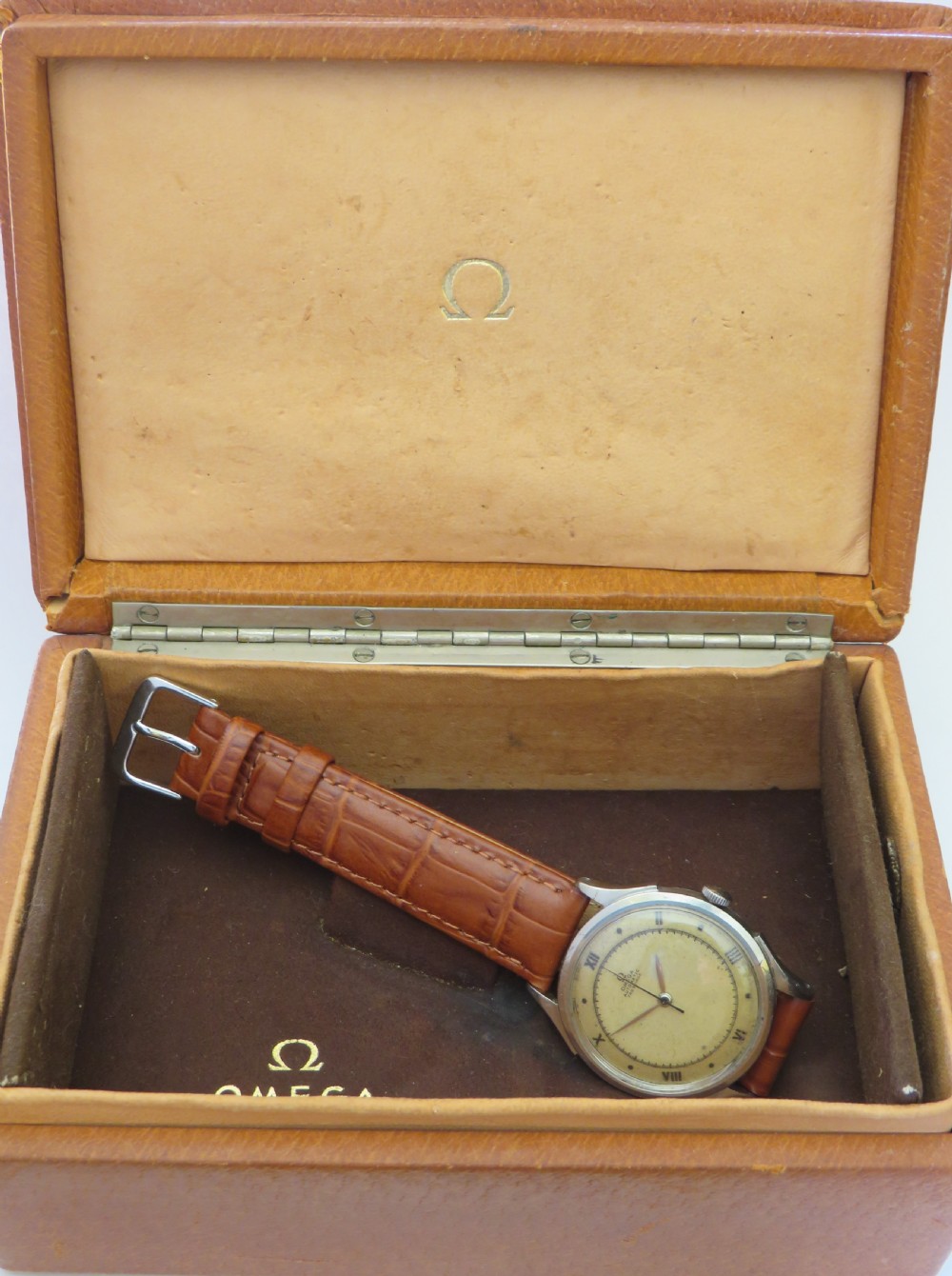 Gents Omega Ambassador bumper automatic wrist watch, 1944