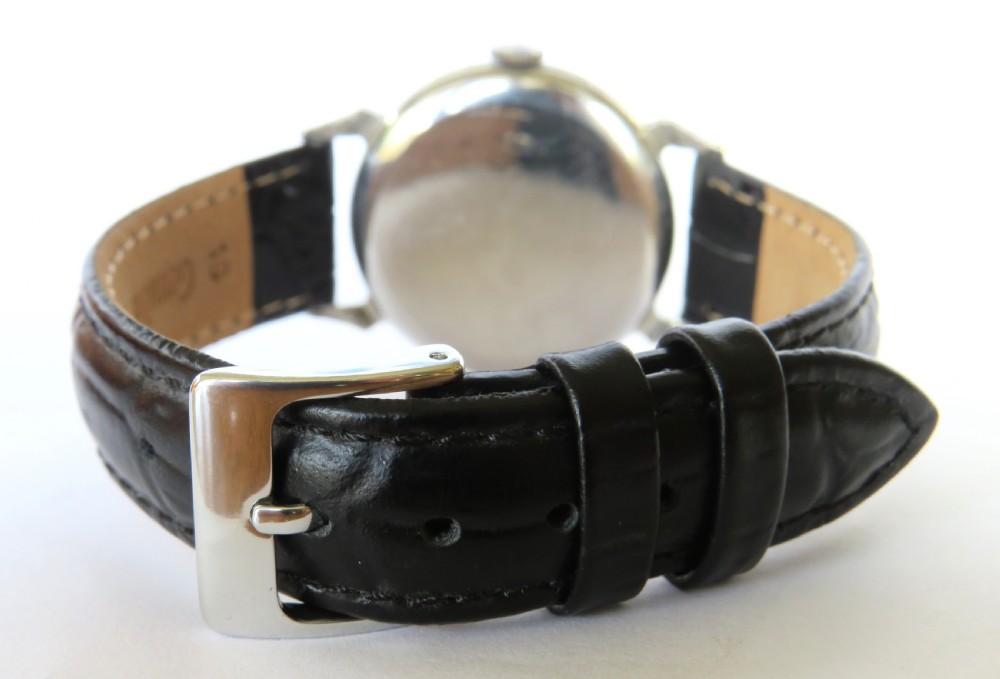 Gents Smiths De Luxe wrist watch, c1951 View III