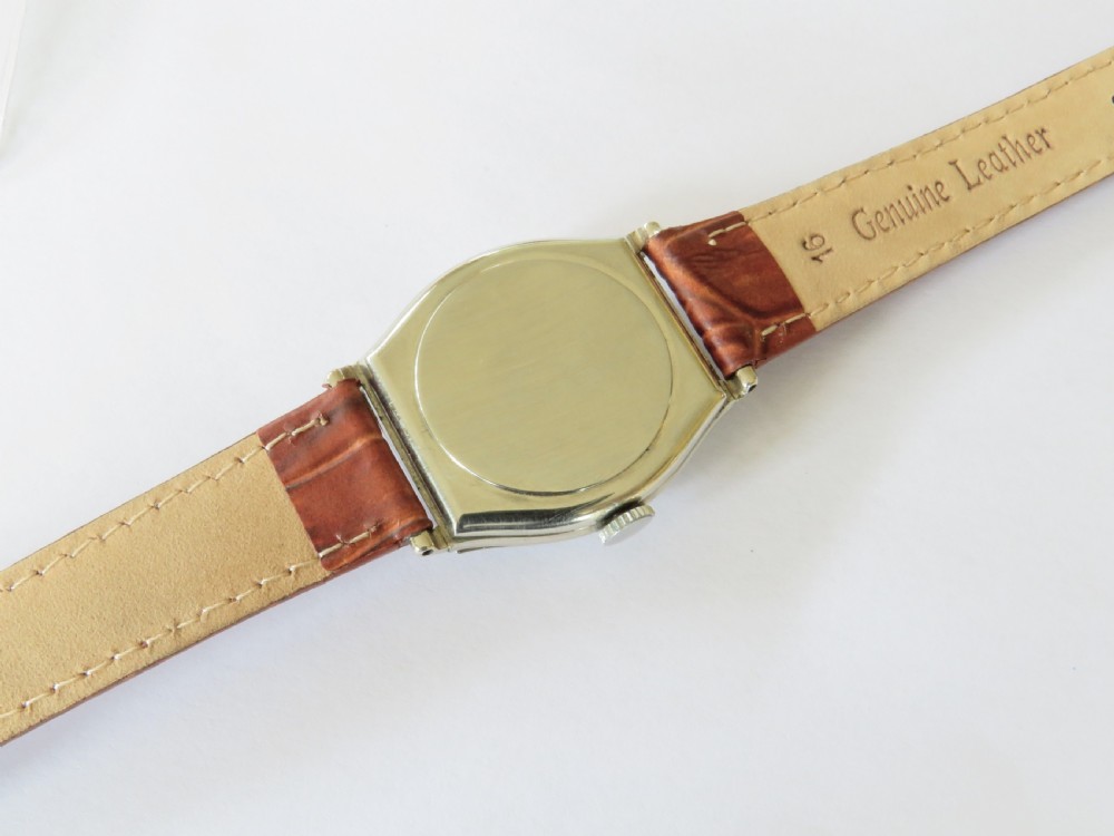 Mid-size Elgin gold filled wrist watch, 1931 View IV