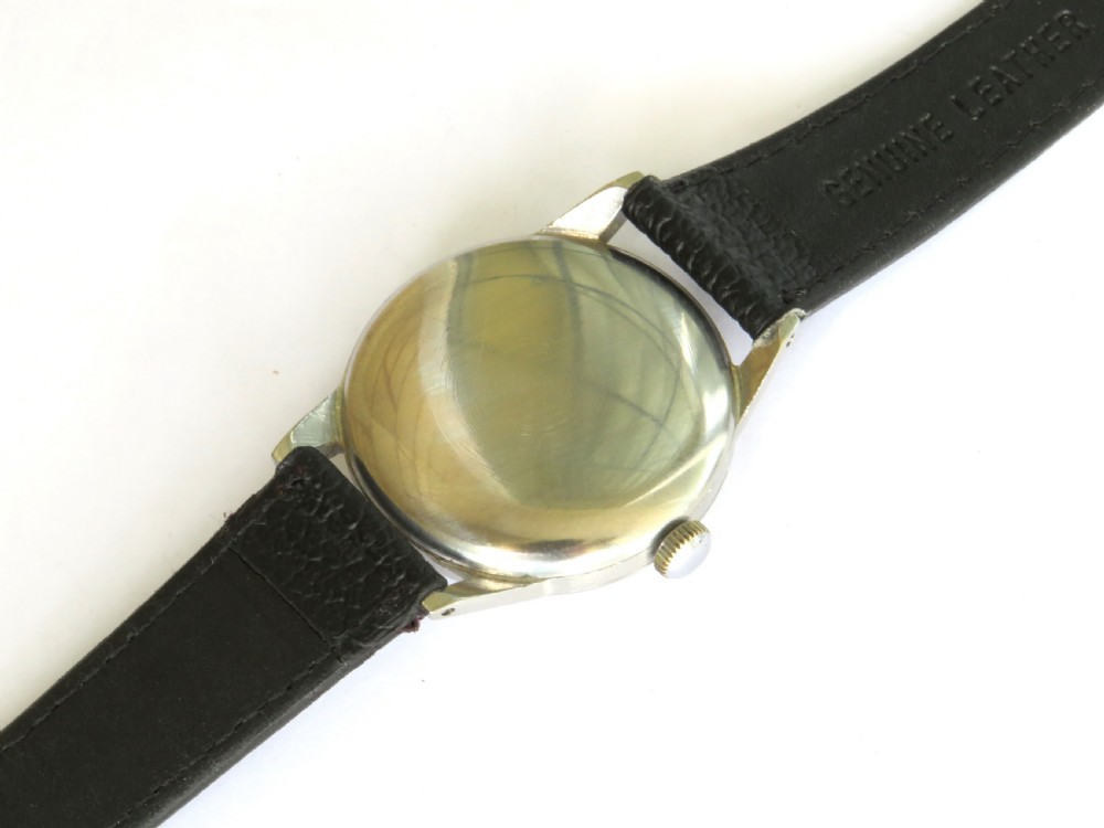 Gents 1940s Movado Solidograf wrist watch View IV