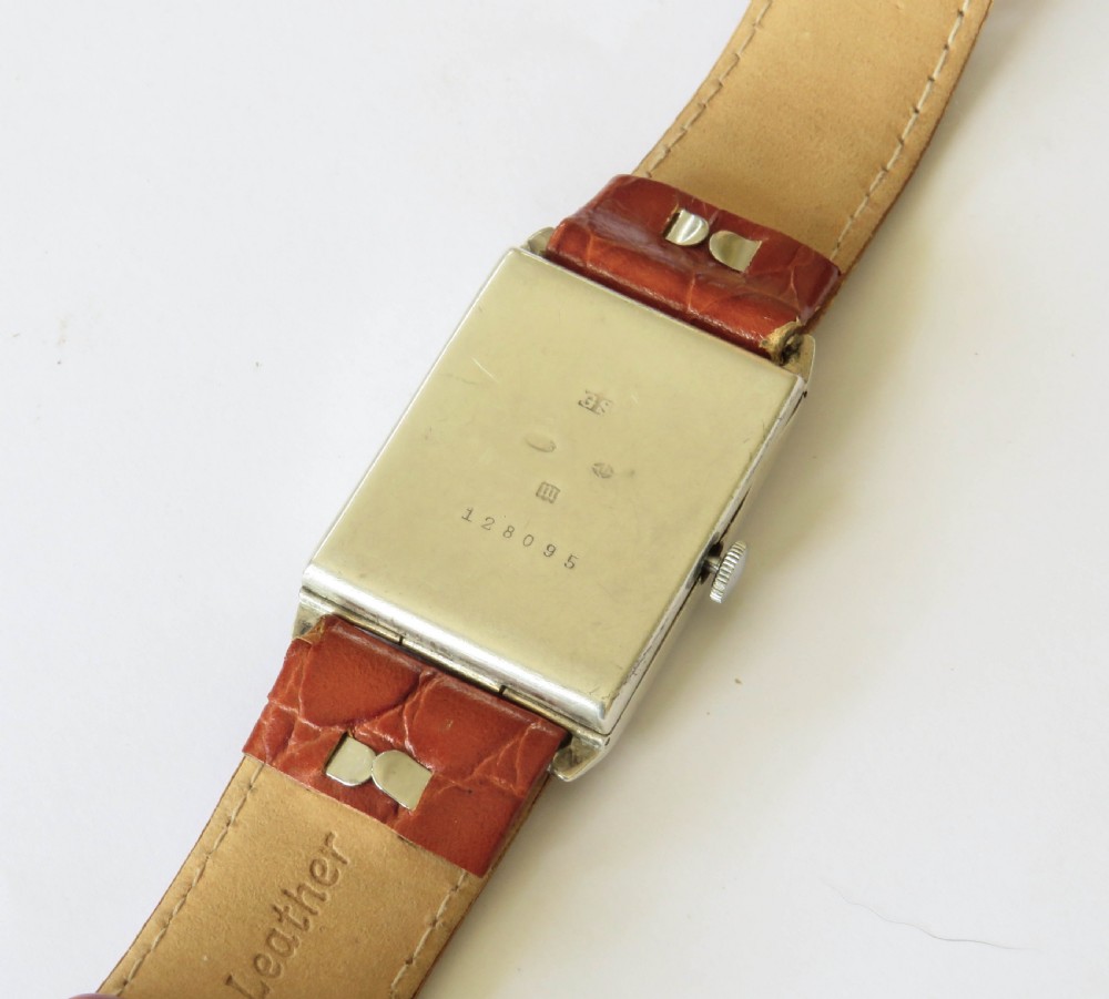 Gents silver wrist watch, 1927 View V